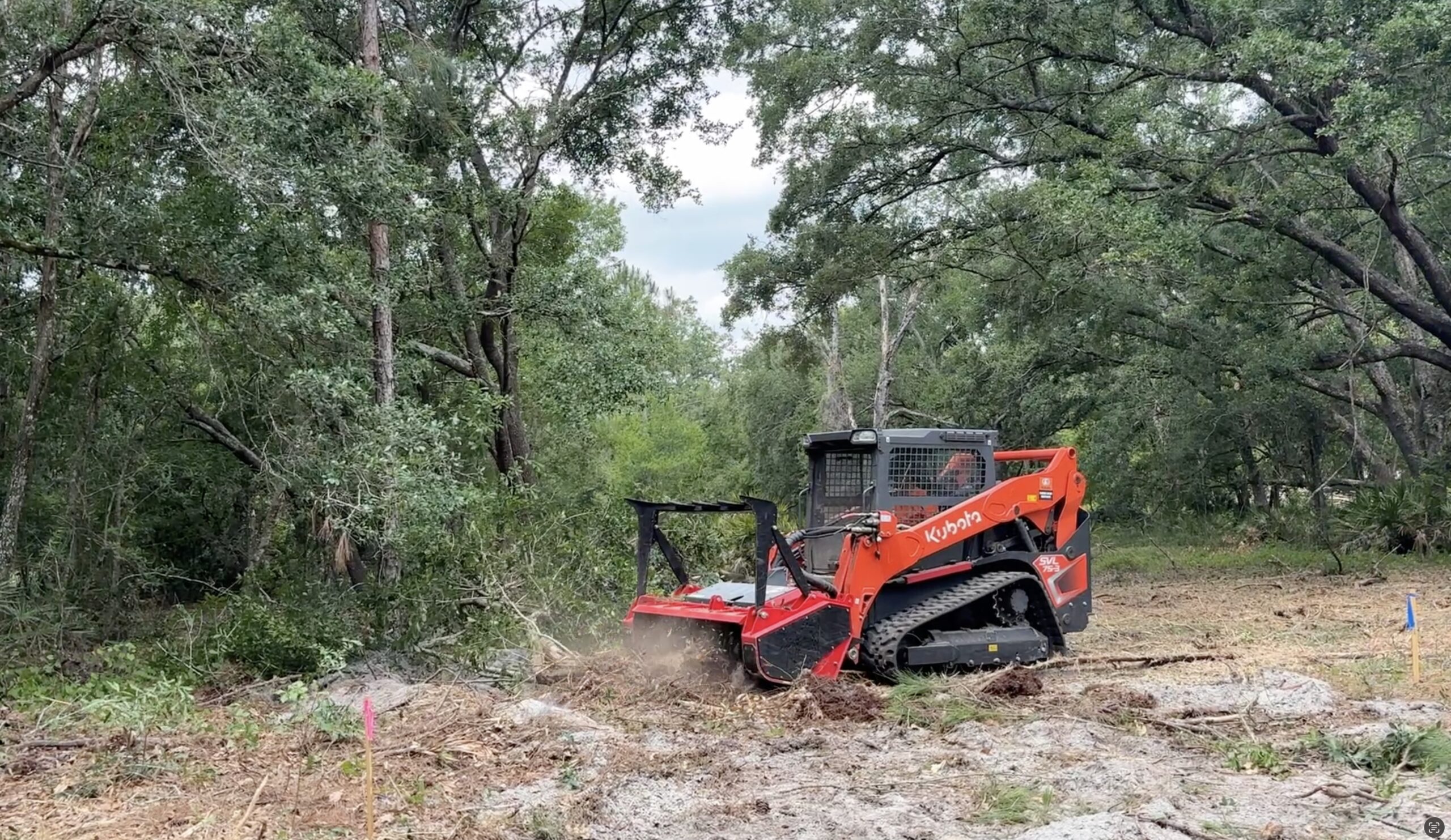 Land clearing contractor removing trees and undergrowth on 1 to 10 acre lot in Sumter County Florida for development