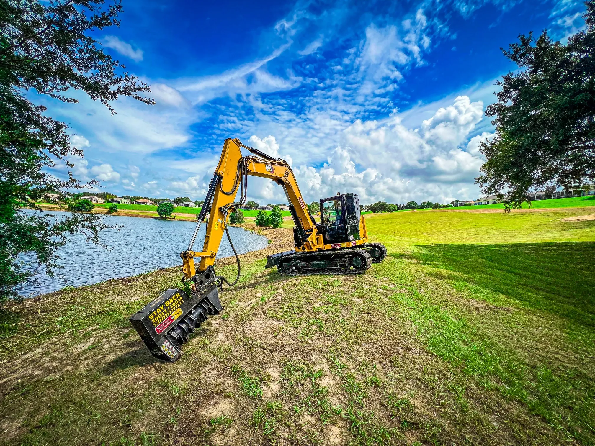 Land clearing with forestry mulching for residential property in Central Florida